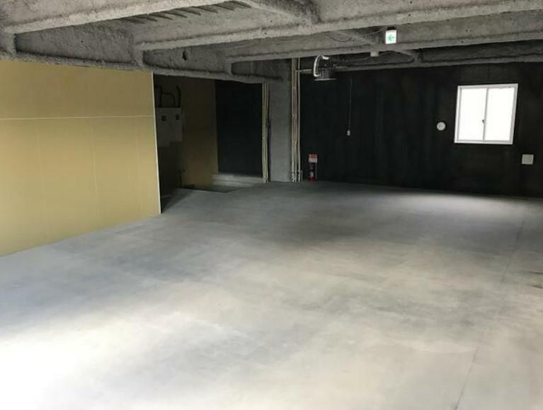 �y���̑������E�X�y�[�X�z�@