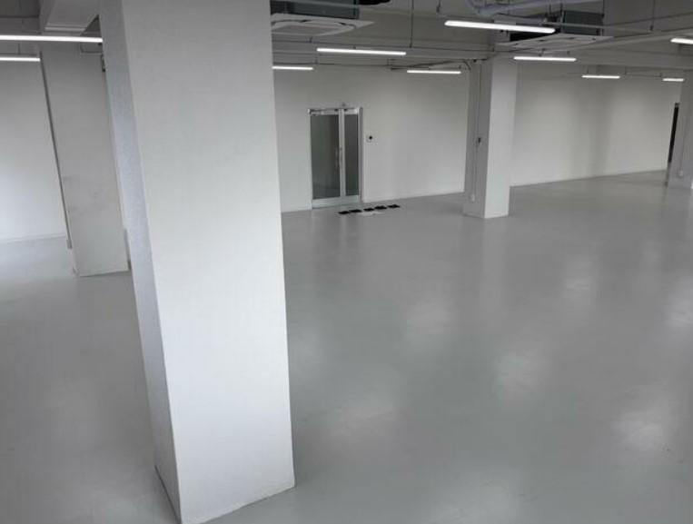 �y���̑������E�X�y�[�X�z�@