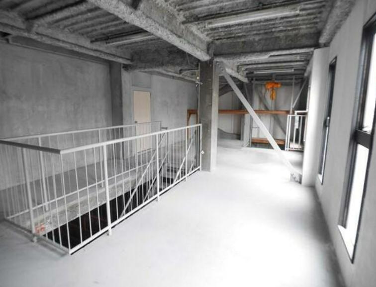 �y���̑������E�X�y�[�X�z�@