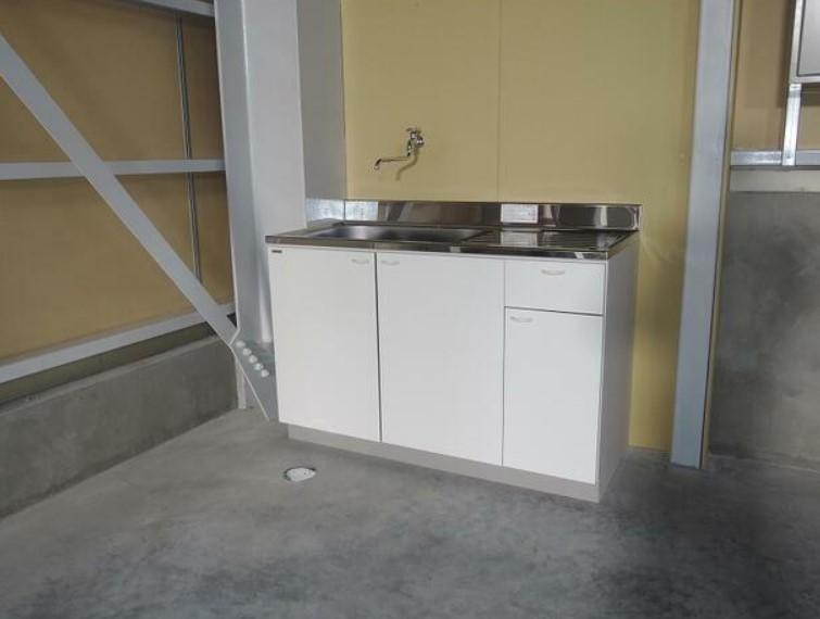 �y�L�b�`���z�@