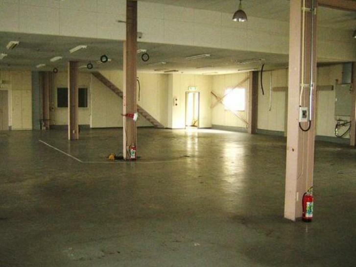 �y���̑������E�X�y�[�X�z�@