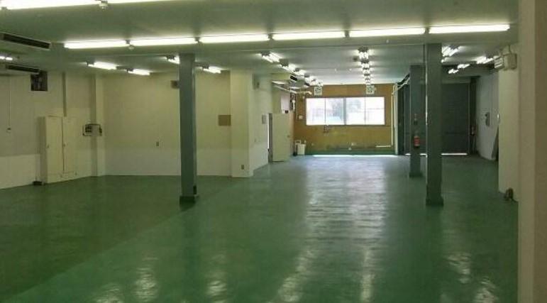 �y���̑������E�X�y�[�X�z�@