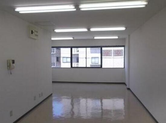 �y���̑������E�X�y�[�X�z�@