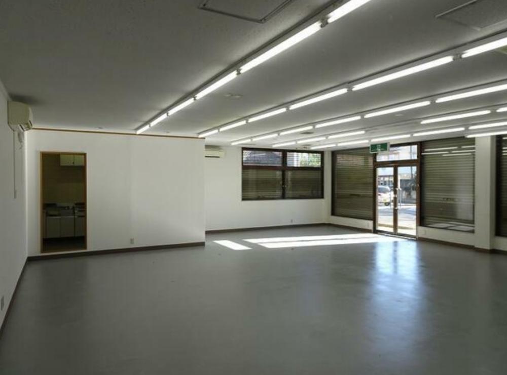 �y���̑������E�X�y�[�X�z�@