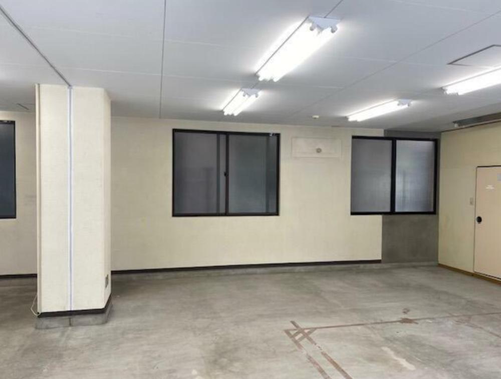 �y���̑������E�X�y�[�X�z�@